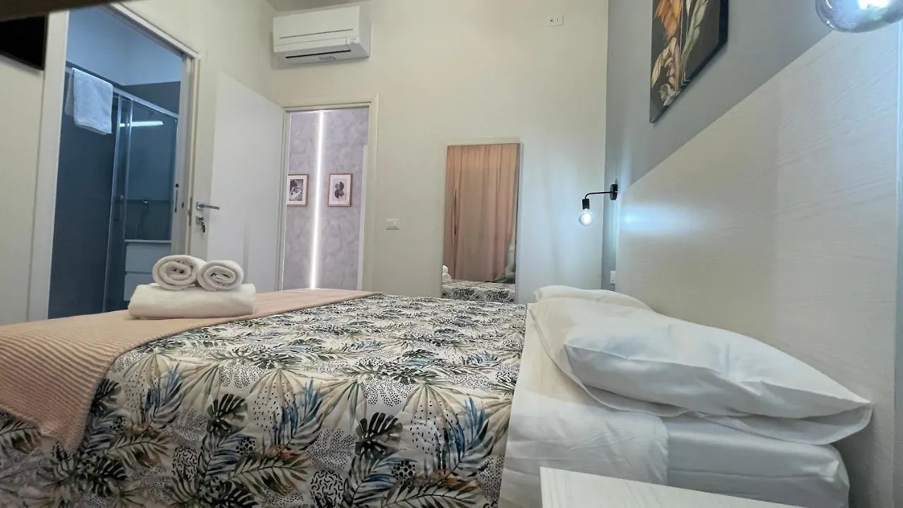 Guest House Kinga Cavour Firenze 0*,  Italien