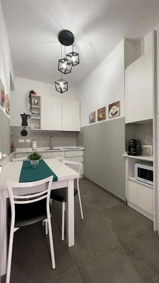 Guest House Kinga Cavour Firenze 0*,  Italien